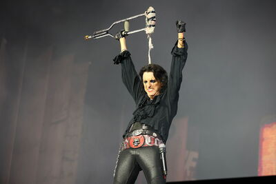 Alice Cooper et ses classiques sur scène au Hellfest 2026 à Clisson.