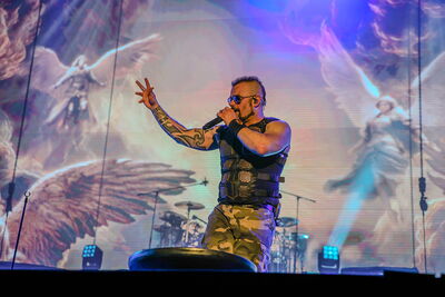 Le groupe Sabaton sur scène lors du Hellfest 2026, vendredi 19 juin.