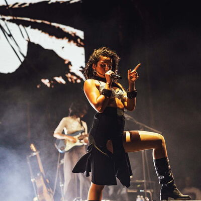 Bianca Costa sur scène au Delta Festival en 2026